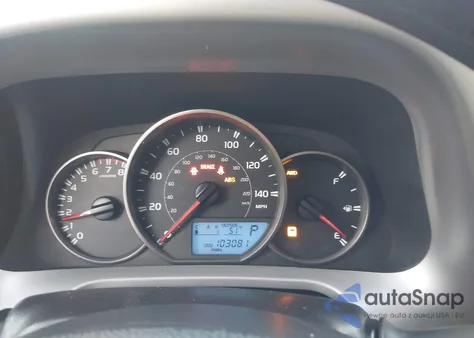 2016 Toyota Rav4 Le из США, поврежденный, VIN 2T3BFREV6GW461838